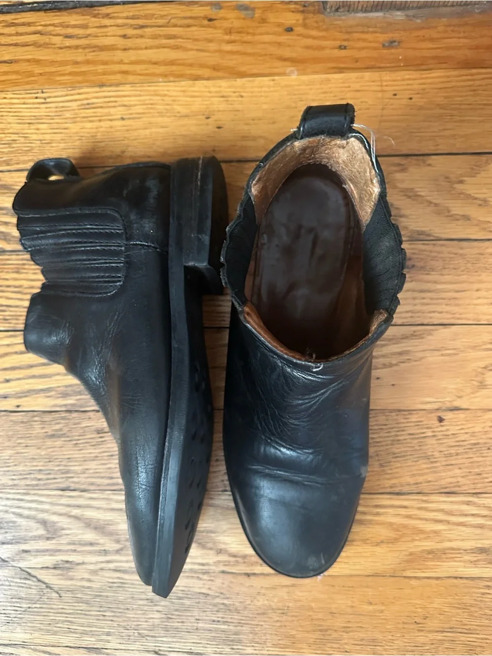 Black Leather Chukka Boots - Slip-On Ankle Style